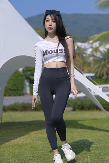 91极品哺乳期女神挤奶在线